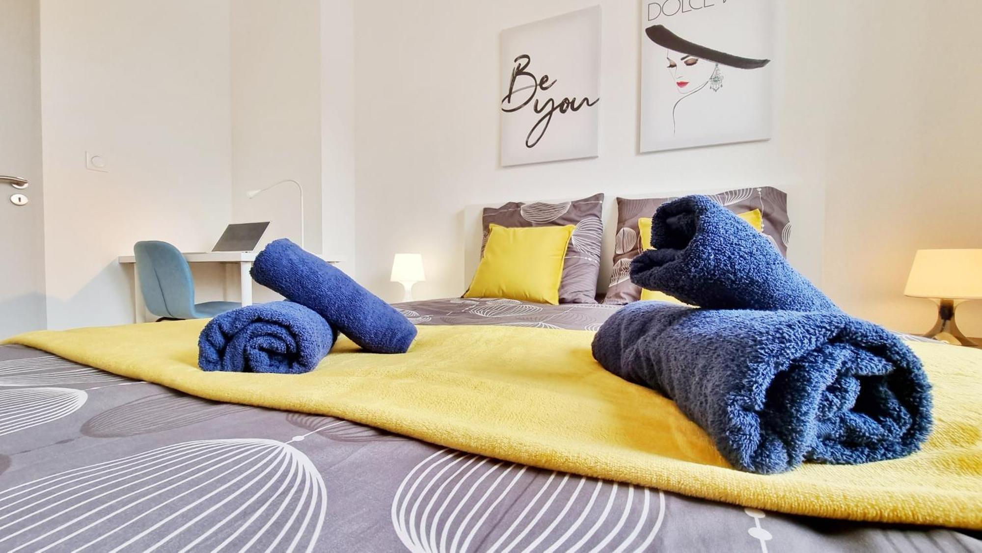 Le Triplex - 5 Chambres - 10 Pers- Fibre - Relax Bnb Mulhouse Luaran gambar