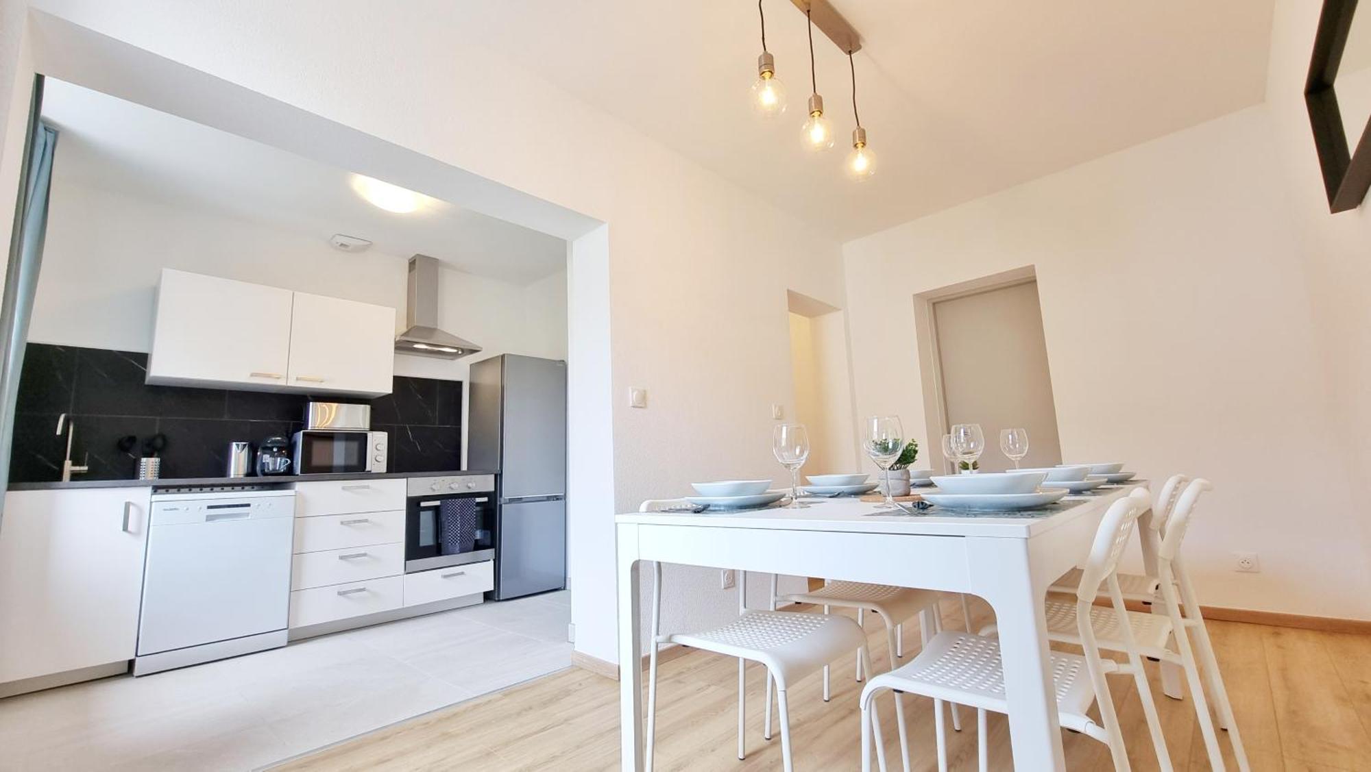Le Triplex - 5 Chambres - 10 Pers- Fibre - Relax Bnb Mulhouse Luaran gambar